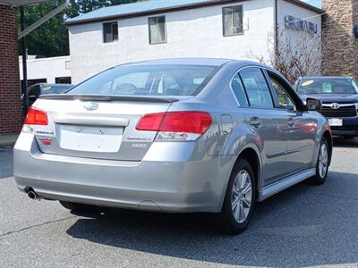 2011 Subaru Legacy 2.5i Premium   - Photo 6 - Acton, MA 01720