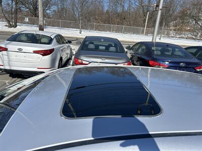 2013 Kia Rio 5-Door SX   - Photo 7 - Framingham, MA 01702