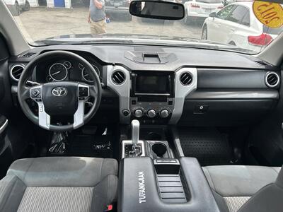 2015 Toyota Tundra SR5 - Photo 11 - Framingham, MA 01702