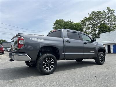 2015 Toyota Tundra SR5 - Photo 4 - Framingham, MA 01702