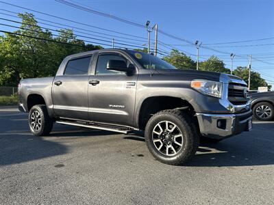 2015 Toyota Tundra SR5 - Photo 3 - Framingham, MA 01702