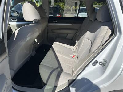 2013 Subaru Outback 2.5i Premium   - Photo 12 - Framingham, MA 01702