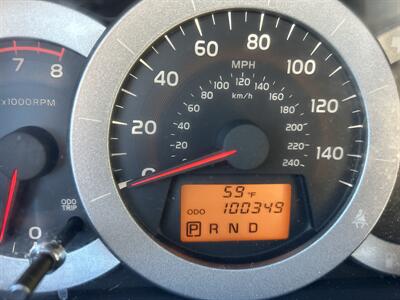 2012 Toyota RAV4 Limited   - Photo 15 - Framingham, MA 01702
