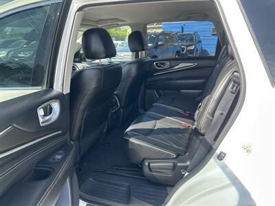 2017 INFINITI QX60 - Photo 11 - Framingham, MA 01702