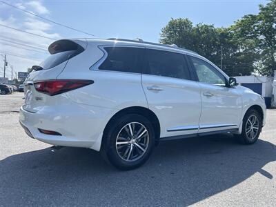 2017 INFINITI QX60 - Photo 4 - Framingham, MA 01702