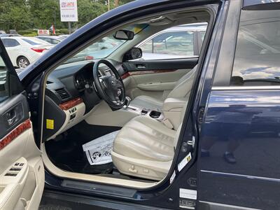 2012 Subaru Outback 2.5i Limited   - Photo 12 - Acton, MA 01720