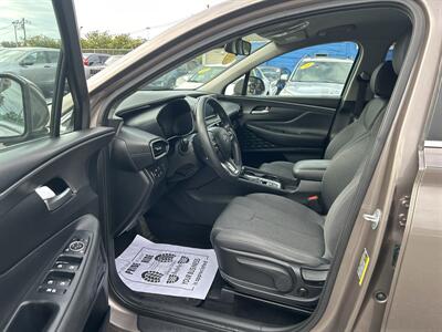 2019 Hyundai SANTA FE SE 2.4L - Photo 9 - Framingham, MA 01702