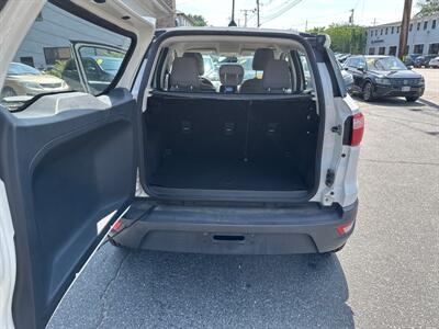 2018 Ford EcoSport S   - Photo 12 - Acton, MA 01720