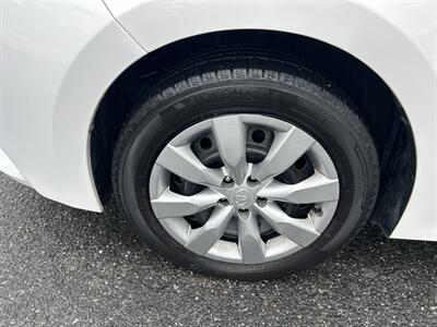 2015 Toyota Corolla LE - Photo 7 - Framingham, MA 01702