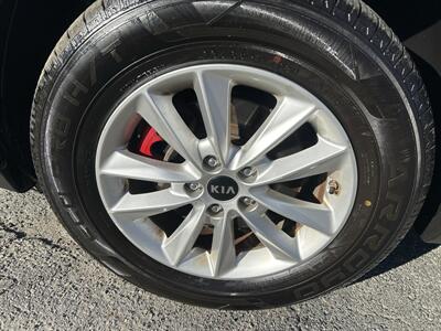 2020 Kia Sorento LX V6   - Photo 7 - Framingham, MA 01702