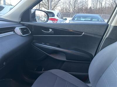 2018 Kia Sorento LX - Photo 12 - Framingham, MA 01702