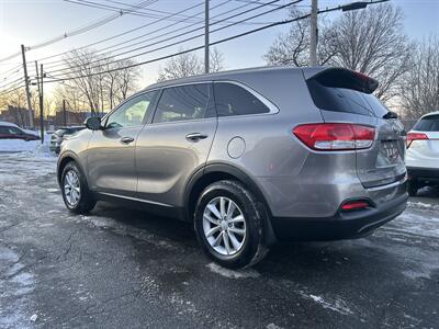 2018 Kia Sorento LX - Photo 6 - Framingham, MA 01702