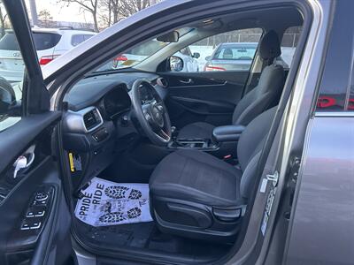 2018 Kia Sorento LX - Photo 9 - Framingham, MA 01702