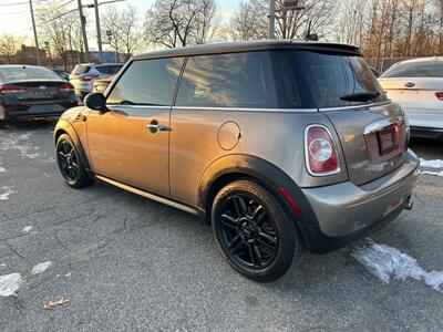 2013 MINI Hardtop Cooper   - Photo 6 - Framingham, MA 01702