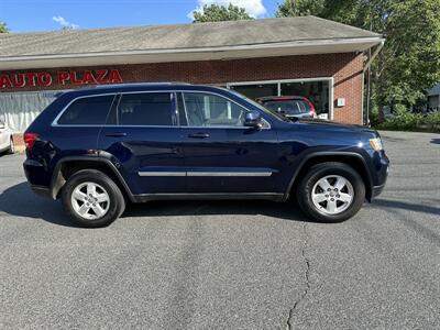 2013 Jeep Grand Cherokee Laredo   - Photo 5 - Acton, MA 01720