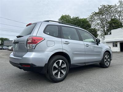 2018 Subaru Forester 2.5i   - Photo 4 - Framingham, MA 01702