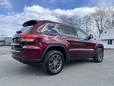 2017 Jeep Grand Cherokee Limited   - Photo 4 - Framingham, MA 01702