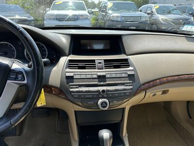 2010 Honda Accord EX-L V6   - Photo 12 - Acton, MA 01720