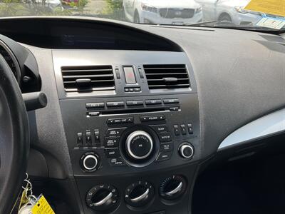 2012 Mazda Mazda3 i Sport   - Photo 13 - Acton, MA 01720