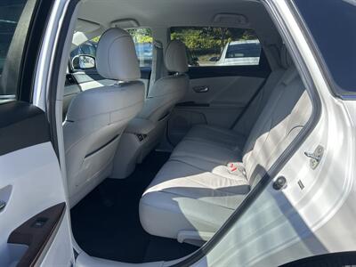 2010 Toyota Venza AWD V6   - Photo 10 - Framingham, MA 01702