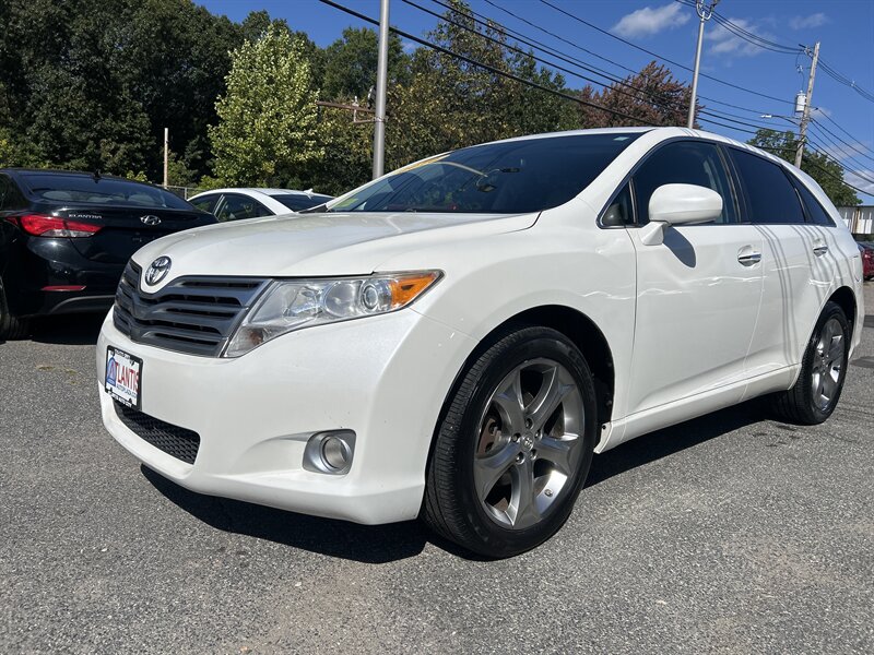 2010 Toyota Venza AWD V6 - Photo 1 - Framingham, MA 01702