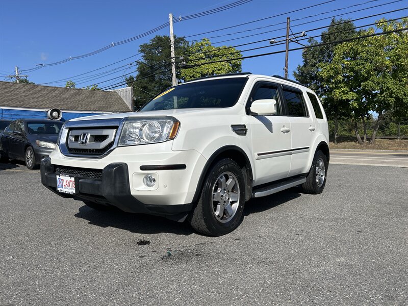 2011 Honda Pilot Touring   - Photo 1 - Framingham, MA 01702