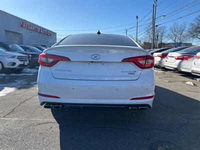 2015 Hyundai SONATA Limited 2.0T   - Photo 5 - Framingham, MA 01702