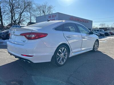 2015 Hyundai SONATA Limited 2.0T   - Photo 4 - Framingham, MA 01702