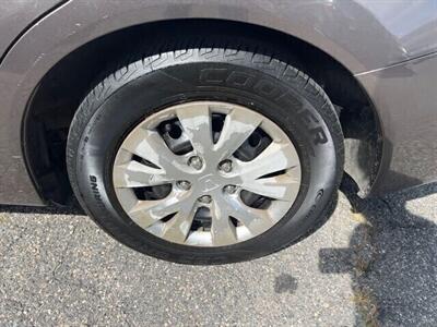 2012 Honda Civic LX   - Photo 7 - Framingham, MA 01702