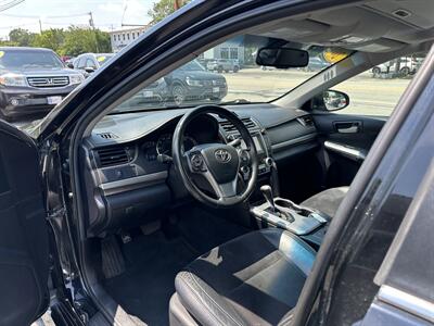 2012 Toyota Camry SE V6   - Photo 15 - Acton, MA 01720