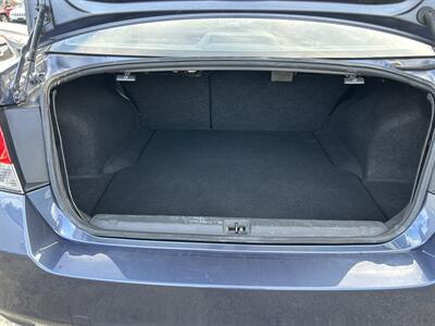 2014 Subaru Legacy 2.5i Limited   - Photo 7 - Framingham, MA 01702
