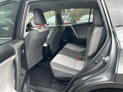2014 Toyota RAV4 LE   - Photo 10 - Framingham, MA 01702