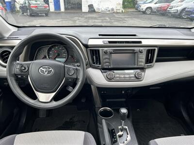 2014 Toyota RAV4 XLE   - Photo 11 - Framingham, MA 01702