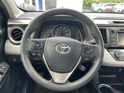 2014 Toyota RAV4 XLE   - Photo 13 - Framingham, MA 01702