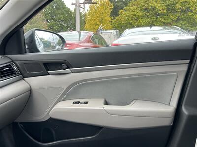 2017 Hyundai ELANTRA Eco   - Photo 10 - Framingham, MA 01702