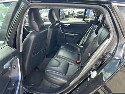 2015 Volvo V60 T5 Drive-E Premier   - Photo 11 - Framingham, MA 01702