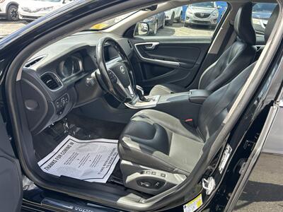 2015 Volvo V60 T5 Drive-E Premier   - Photo 10 - Framingham, MA 01702