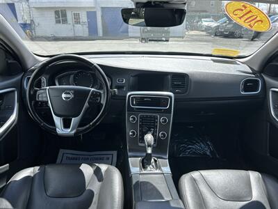 2015 Volvo V60 T5 Drive-E Premier   - Photo 12 - Framingham, MA 01702