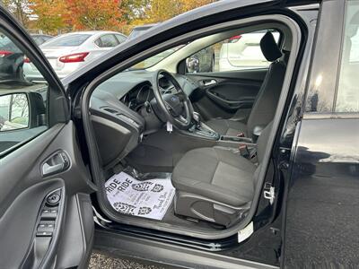 2016 Ford Focus SE   - Photo 7 - Framingham, MA 01702