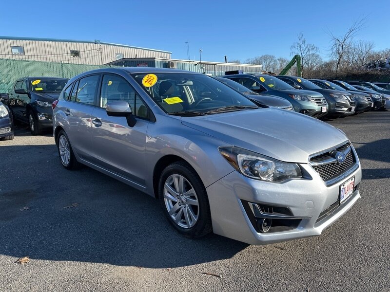 2015 Subaru Impreza 2.0I Premium photo 3