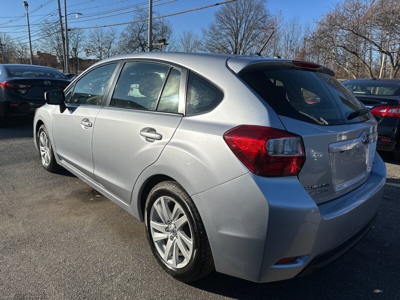 2015 Subaru Impreza 2.0I Premium photo 6