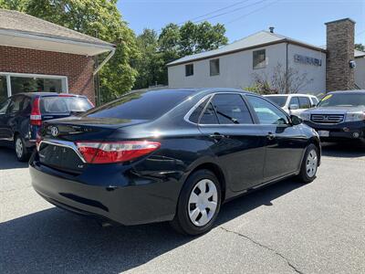 2015 Toyota Camry LE   - Photo 5 - Acton, MA 01720