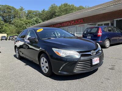2015 Toyota Camry LE   - Photo 3 - Acton, MA 01720