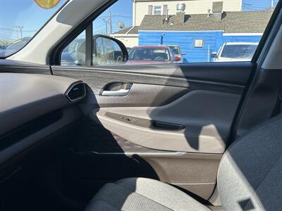 2020 Hyundai SANTA FE SEL   - Photo 12 - Framingham, MA 01702