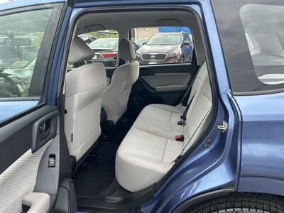 2018 Subaru Forester 2.5i   - Photo 10 - Framingham, MA 01702