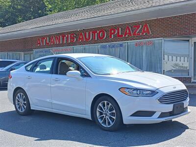 2017 Ford Fusion SE   - Photo 8 - Acton, MA 01720