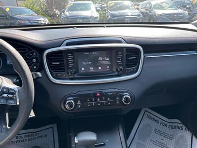 2019 Kia Sorento LX   - Photo 21 - Acton, MA 01720