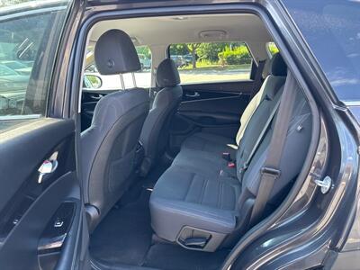 2019 Kia Sorento LX   - Photo 13 - Acton, MA 01720