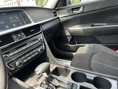 2020 Kia Optima LX   - Photo 18 - Acton, MA 01720
