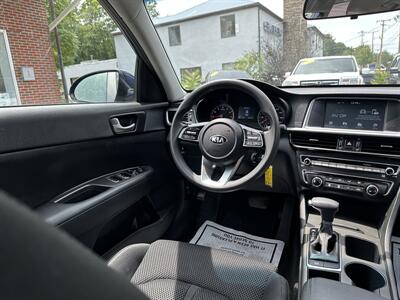 2020 Kia Optima LX   - Photo 15 - Acton, MA 01720